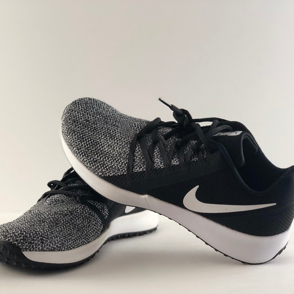 Nike Shoes | Nike Varsity Compete Tr 4e 